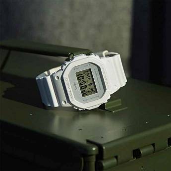 DW-5600CU-7E