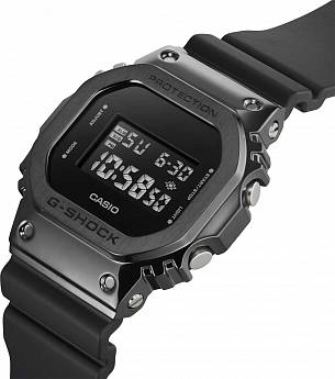 GM-5600UB-1